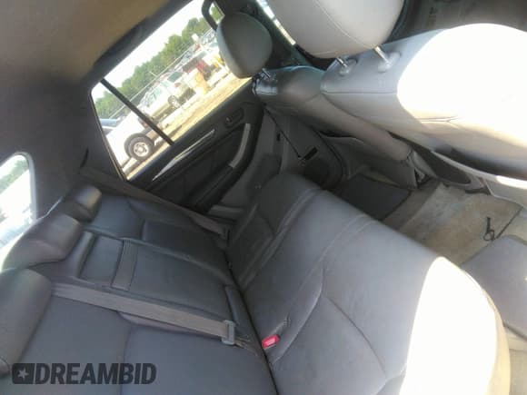 ✅ 2005 Toyota 4Runner Limited • VIN: JTEBT17R358024498 • Lot: 42600236. Listed on IAAI with 242,145 mi. Free auction sales archive from the USA and detailed vehicle history report at DreamBid. Image 8.