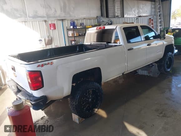 ✅ 2016 Chevrolet Silverado 2500HD Work Truck • VIN: 1GC1KUEG4GF106034 • Лот: 43520778. Опубликован ранее на IAAI с пробегом 166 072 миль. Бесплатный доступ к архиву аукционных продаж из США и подробный отчёт об истории автомобиля на DreamBid. Изображение 4.