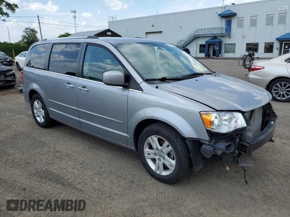 ✅ 2015 Dodge Grand Caravan Crew Plus • VIN: 2C4RDGDG0FR681898 • Lot: 61239035. Wystawiony na Copart z przebiegiem 78 581 mil. Bezpłatny archiwum sprzedaży aukcyjnych z USA i szczegółowy raport historii pojazdu na DreamBid. Zdjęcie 4.