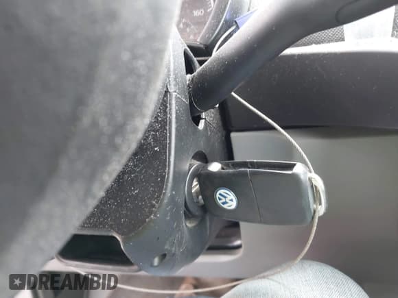 ✅ 2006 Volkswagen Beetle • VIN: 3VWRF31Y46M316466 • Lot: 42638033. Listed on IAAI with 53,138 mi. Free auction sales archive from the USA and detailed vehicle history report at DreamBid. Image 11.