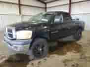 2006 Dodge 1500 Laramie z VIN 1D7HU18216S646119, wystawiony jako Copart lot #69236755 z przebiegiem 276 183 mil mil oraz Szkoda całkowita • Salvage title. Historia ofert i sprzedaży dostępna na DreamBid. Obrazek 1.