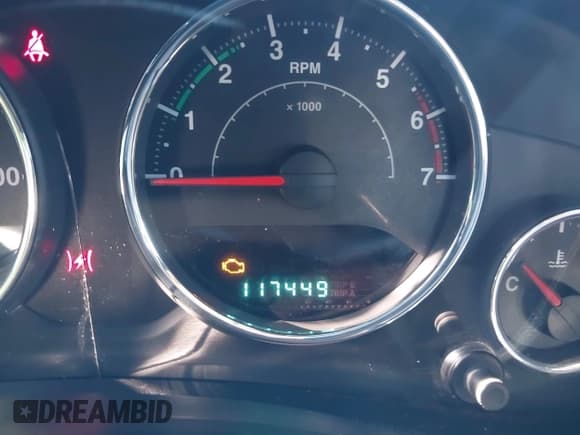 ✅ 2011 Jeep Wrangler Rubicon • VIN: 1J4HA6D18BL550788 • Лот: 43415447. Опубликован ранее на IAAI с пробегом 117 449 миль. Бесплатный доступ к архиву аукционных продаж из США и подробный отчёт об истории автомобиля на DreamBid. Изображение 7.