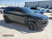 ✅ 2019 Jeep Cherokee Limited • VIN: 1C4PJLDN0KD128284 • Lot: 47640765. Listed on Copart with 136,991 mi. Free auction sales archive from the USA and detailed vehicle history report at DreamBid. Image 4.