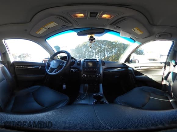 ✅ 2011 Kia Sorento EX • VIN: 5XYKU4A20BG179268 • Лот: 43589865. Опубликован ранее на IAAI с пробегом 117 059 миль. Бесплатный доступ к архиву аукционных продаж из США и подробный отчёт об истории автомобиля на DreamBid. Изображение 18.