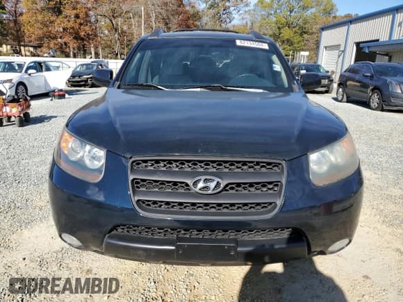 ✅ 2007 Hyundai Santa Fe SE • VIN: 5NMSH13E27H081785 • Lot: 82134504. Listed on Copart with 194,433 mi. Free auction sales archive from the USA and detailed vehicle history report at DreamBid. Image 5.
