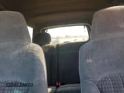 ✅ 1999 Chevrolet Blazer Trailblazer • VIN: 1GNDT13W0X2122216 • Lot: 54400065. Wystawiony na Copart z przebiegiem 100 260 mil. Bezpłatny archiwum sprzedaży aukcyjnych z USA i szczegółowy raport historii pojazdu na DreamBid. Zdjęcie 10.