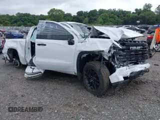 ✅ 2024 GMC Sierra 1500 Pro • VIN: 1GTPUAEK8RZ170876 • Лот: 42888440. Опубликован ранее на IAAI с пробегом 18 689 миль. Бесплатный доступ к архиву аукционных продаж из США и подробный отчёт об истории автомобиля на DreamBid. Изображение 1.