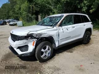 2025 Jeep Grand Cherokee Altitude with VIN 1C4RJHAG2S8657207, listed as a Copart auction lot 68435995 with 4,615 mi miles and Non repairable. Bid and sale history available at DreamBid. Image 1.