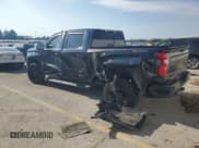 ✅ 2024 Chevrolet Silverado 1500 LT Trail Boss • VIN: 3GCUDFE81RG347126 • Lot: 82419465. Wystawiony na Copart z przebiegiem 28 125 mil. Bezpłatny archiwum sprzedaży aukcyjnych z USA i szczegółowy raport historii pojazdu na DreamBid. Zdjęcie 2.