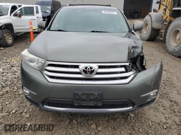✅ 2013 Toyota Highlander Limited • VIN: 5TDDK3EH2DS182105 • Lot: 93458645. Listed on Copart with 169,157 mi. Free auction sales archive from the USA and detailed vehicle history report at DreamBid. Image 5.