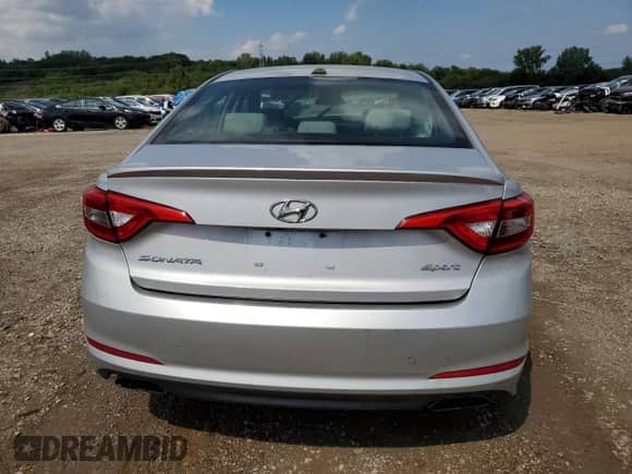 2016 Hyundai Sonata Sport z VIN 5NPE34AF7GH267687, wystawiony jako Copart lot #70825615 z przebiegiem Nie podano mil oraz Szkoda całkowita • Salvage title. Historia ofert i sprzedaży dostępna na DreamBid. Obrazek 6.