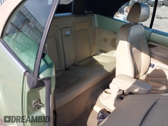 ✅ 2007 Volkswagen Beetle • VIN: 3VWSF31Y77M420968 • Lot: 42689738. Listed on IAAI with 160,312 mi. Free auction sales archive from the USA and detailed vehicle history report at DreamBid. Image 8.