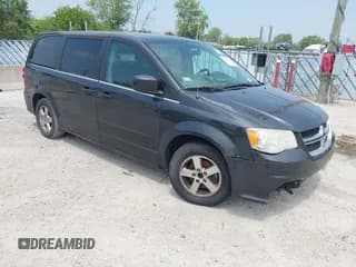 ✅ 2012 Dodge Grand Caravan Crew • VIN: 2C4RDGDG1CR151614 • Lot: 42472774. Wystawiony na IAAI z przebiegiem 212 380 mil. Bezpłatny archiwum sprzedaży aukcyjnych z USA i szczegółowy raport historii pojazdu na DreamBid. Zdjęcie 1.
