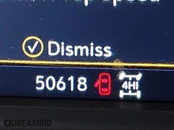 ✅ 2019 Chevrolet Silverado 1500 RST • VIN: 1GCRYEED5KZ239308 • Lot: 41024575. Wystawiony na IAAI z przebiegiem 50 618 mil. Bezpłatny archiwum sprzedaży aukcyjnych z USA i szczegółowy raport historii pojazdu na DreamBid. Zdjęcie 15.