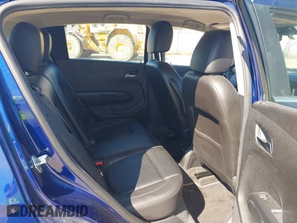 ✅ 2013 Chevrolet Sonic LTZ • VIN: 1G1JE6SB3D4208212 • Lot: 43093068. Wystawiony na IAAI z przebiegiem 151 735 mil mil. Skorzystaj z bezpłatnego archiwum sprzedaży aukcyjnych z USA i zobacz szczegółowy raport historii pojazdu na DreamBid. Zdjęcie 8.