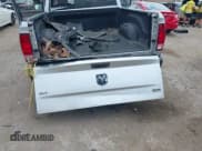 ✅ 2009 Dodge 1500 SLT • VIN: 1D3HB18P69S752847 • Lot: 42498535. Wystawiony na IAAI z przebiegiem 262 402 mil. Bezpłatny archiwum sprzedaży aukcyjnych z USA i szczegółowy raport historii pojazdu na DreamBid. Zdjęcie 6.