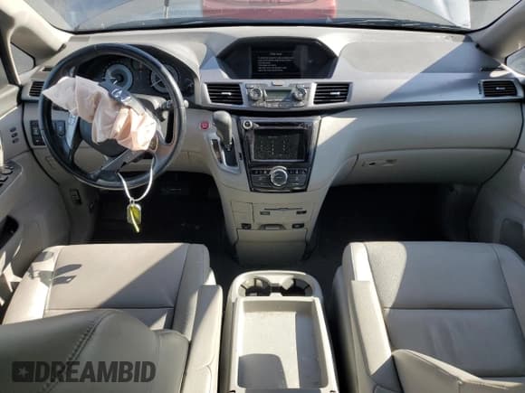 ✅ 2014 Honda Odyssey Touring • VIN: 5FNRL5H9XEB044496 • Lot: 91230885. Listed on Copart with 146,247 mi. Free auction sales archive from the USA and detailed vehicle history report at DreamBid. Image 8.
