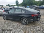 ✅ 2021 Volkswagen Jetta SEL • VIN: 3VWE57BU5MM013374 • Лот: 58579395. Опубликован ранее на Copart с пробегом 50 968 миль. Бесплатный доступ к архиву аукционных продаж из США и подробный отчёт об истории автомобиля на DreamBid. Изображение 2.