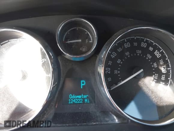 ✅ 2015 Chevrolet Captiva Sport LTZ • VIN: 3GNAL4EK0FS523623 • Lot: 41469061. Wystawiony na IAAI z przebiegiem 124 222 mil. Bezpłatny archiwum sprzedaży aukcyjnych z USA i szczegółowy raport historii pojazdu na DreamBid. Zdjęcie 7.