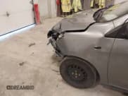 ✅ 2022 Mitsubishi Mirage ES • VIN: ML32FUFJXNHF03841 • Lot: 43548588. Wystawiony na IAAI z przebiegiem 84 121 mil. Bezpłatny archiwum sprzedaży aukcyjnych z USA i szczegółowy raport historii pojazdu na DreamBid. Zdjęcie 6.