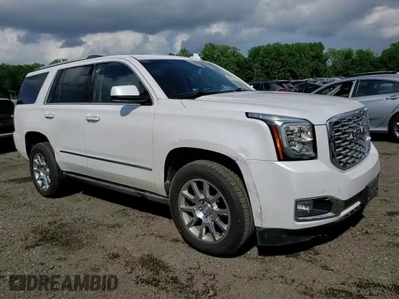 ✅ 2019 GMC Yukon Denali • VIN: 1GKS2CKJ2KR407301 • Lot: 64292375. Listed on Copart with 104,440 mi. Free auction sales archive from the USA and detailed vehicle history report at DreamBid. Image 14.