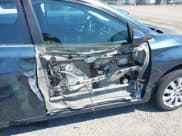 ✅ 2017 Nissan Sentra SR • VIN: 3N1AB7AP8HY366067 • Lot: 42391593. Listed on IAAI with 150,310 mi. Free auction sales archive from the USA and detailed vehicle history report at DreamBid. Image 6.