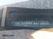 ✅ 2015 Ford Mustang V6 • VIN: 1FA6P8AM6F5375608 • Lot: 43633229. Wystawiony na IAAI z przebiegiem 128 409 mil. Bezpłatny archiwum sprzedaży aukcyjnych z USA i szczegółowy raport historii pojazdu na DreamBid. Zdjęcie 9.