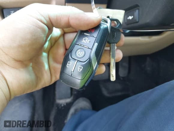 ✅ 2016 Ford Explorer Limited • VIN: 1FM5K8F89GGB64405 • Лот: 42279208. Опубликован ранее на IAAI с пробегом 173 373 миль. Бесплатный доступ к архиву аукционных продаж из США и подробный отчёт об истории автомобиля на DreamBid. Изображение 11.