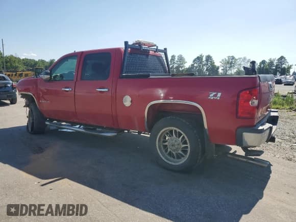 ✅ 2007 Chevrolet Silverado 2500HD 1LT • VIN: 1GCHK23K67F551241 • Лот: 61973995. Опубликован ранее на Copart с пробегом 227 173 миль. Бесплатный доступ к архиву аукционных продаж из США и подробный отчёт об истории автомобиля на DreamBid. Изображение 2.