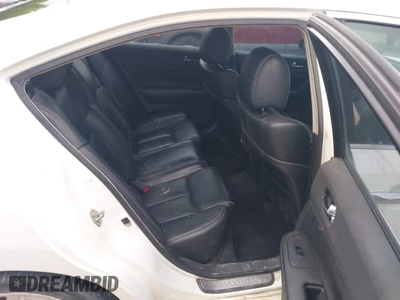 ✅ 2012 Nissan Maxima SV • VIN: 1N4AA5AP4CC860678 • Lot: 42142819. Listed on IAAI with Not provided. Free auction sales archive from the USA and detailed vehicle history report at DreamBid. Image 8.