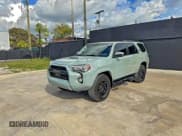 ✅ 2022 Toyota 4Runner TRD Off Road • VIN: JTEPU5JR0N6047798 • Lot: 96354655. Listed on Copart with 33,668 mi. Free auction sales archive from the USA and detailed vehicle history report at DreamBid. Image 2.