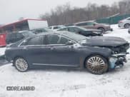 ✅ 2013 Lincoln MKZ • VIN: 3LN6L2GK0DR825820 • Lot: 41603721. Wystawiony na IAAI z przebiegiem 110 837 mil. Bezpłatny archiwum sprzedaży aukcyjnych z USA i szczegółowy raport historii pojazdu na DreamBid. Zdjęcie 14.