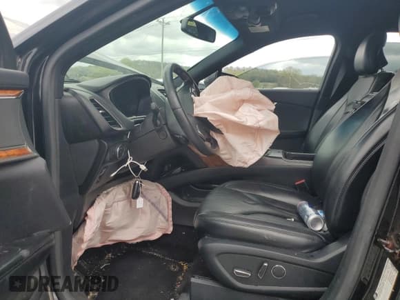 ✅ 2016 Lincoln MKX Select • VIN: 2LMPJ6KP8GBL33158 • Lot: 51385375. Listed on Copart with 106,654 mi. Free auction sales archive from the USA and detailed vehicle history report at DreamBid. Image 7.