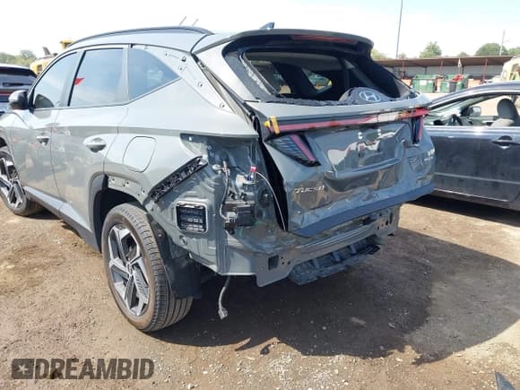 ✅ 2024 Hyundai Tucson SEL • VIN: 5NMJFCDE5RH312807 • Lot: 43211979. Wystawiony na IAAI z przebiegiem 15 221 mil. Bezpłatny archiwum sprzedaży aukcyjnych z USA i szczegółowy raport historii pojazdu na DreamBid. Zdjęcie 21.
