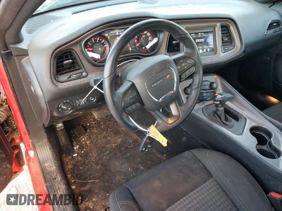 ✅ 2023 Dodge Challenger SXT • VIN: 2C3CDZAG6PH574906 • Lot: 40931324. Wystawiony na Copart z przebiegiem 11 774 mil. Bezpłatny archiwum sprzedaży aukcyjnych z USA i szczegółowy raport historii pojazdu na DreamBid. Zdjęcie 8.