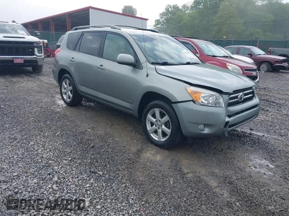 ✅ 2008 Toyota RAV4 Limited • VIN: JTMBD31V386076023 • Lot: 42256880. Listed on IAAI with 200,495 mi. Free auction sales archive from the USA and detailed vehicle history report at DreamBid. Image 1.