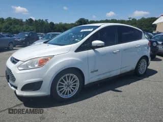 ✅ 2015 Ford C-Max SE • VIN: 1FADP5AU0FL101354 • Lot: 64149075. Wystawiony na Copart z przebiegiem 68 132 mil. Bezpłatny archiwum sprzedaży aukcyjnych z USA i szczegółowy raport historii pojazdu na DreamBid. Zdjęcie 1.