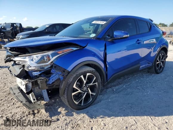 ✅ 2018 Toyota C-HR XLE • VIN: JTNKHMBX3J1011200 • Lot: 93312415. Wystawiony na Copart z przebiegiem 88 899 mil. Bezpłatny archiwum sprzedaży aukcyjnych z USA i szczegółowy raport historii pojazdu na DreamBid. Zdjęcie 1.