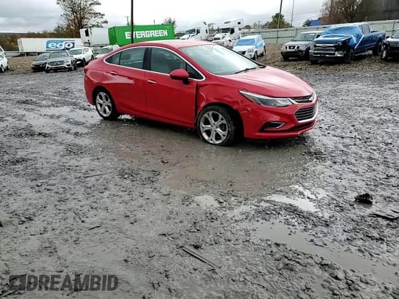 ✅ 2018 Chevrolet Cruze Premier • VIN: 1G1BF5SM1J7168476 • Lot: 90793895. Listed on Copart with 60,912 mi. Free auction sales archive from the USA and detailed vehicle history report at DreamBid. Image 13.