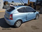 ✅ 2010 Hyundai Accent GS • VIN: KMHCM3AC4AU174333 • Лот: 54440125. Опубликован ранее на Copart с пробегом 63 312 миль. Бесплатный доступ к архиву аукционных продаж из США и подробный отчёт об истории автомобиля на DreamBid. Изображение 3.