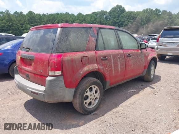 ✅ 2003 Saturn VUE • VIN: 5GZCZ53B73S820709 • Lot: 42541181. Wystawiony na IAAI z przebiegiem 169 352 mil. Bezpłatny archiwum sprzedaży aukcyjnych z USA i szczegółowy raport historii pojazdu na DreamBid. Zdjęcie 4.