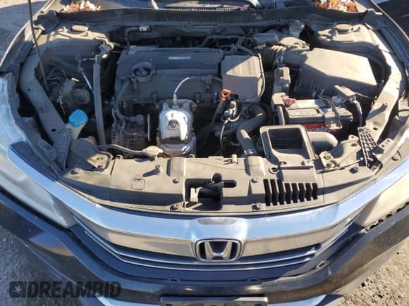 ✅ 2016 Honda Accord LX • VIN: 1HGCR2F33GA110255 • Лот: 91458795. Опубликован ранее на Copart с пробегом 202 346 миль. Бесплатный доступ к архиву аукционных продаж из США и подробный отчёт об истории автомобиля на DreamBid. Изображение 11.