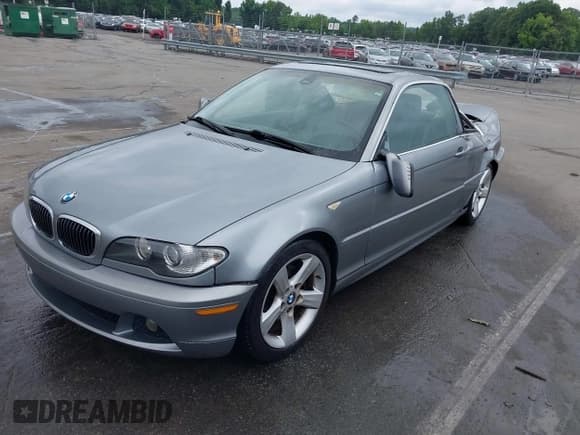 ✅ 2004 BMW 3 Series 325Ci • VIN: WBABD33474PL00612 • Lot: 42365792. Listed on IAAI with 196,878 mi. Free auction sales archive from the USA and detailed vehicle history report at DreamBid. Image 2.