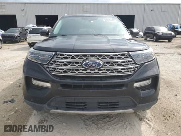 2022 Ford Explorer Limited with VIN 1FMSK7FH1NGA44124, listed as a Copart auction lot 83870445 with 145,647 mi miles and Salvage title. Bid and sale history available at DreamBid. Image 5.