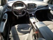 ✅ 2017 Chevrolet Volt LT • VIN: 1G1RA6S5XHU180178 • Лот: 63242704. Опубликован ранее на Copart с пробегом 137 464 миль. Бесплатный доступ к архиву аукционных продаж из США и подробный отчёт об истории автомобиля на DreamBid. Изображение 8.