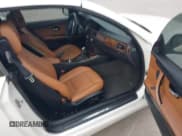 ✅ 2013 BMW 3 Series 328i • VIN: WBADW3C50DJ527686 • Lot: 41801269. Wystawiony na IAAI z przebiegiem 116 929 mil. Bezpłatny archiwum sprzedaży aukcyjnych z USA i szczegółowy raport historii pojazdu na DreamBid. Zdjęcie 5.