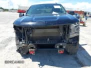 ✅ 2022 Chevrolet Silverado 1500 LT Trail Boss • VIN: 1GCPYFED0NZ236995 • Lot: 42514111. Wystawiony na IAAI z przebiegiem 53 377 mil. Bezpłatny archiwum sprzedaży aukcyjnych z USA i szczegółowy raport historii pojazdu na DreamBid. Zdjęcie 6.