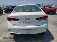 ✅ 2018 Hyundai Sonata SE • VIN: 5NPE24AF3JH700450 • Lot: 66043935. Wystawiony na Copart z przebiegiem Nie podano. Bezpłatny archiwum sprzedaży aukcyjnych z USA i szczegółowy raport historii pojazdu na DreamBid. Zdjęcie 6.
