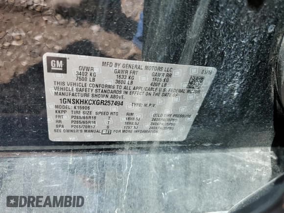 ✅ 2016 Chevrolet Suburban LT • VIN: 1GNSKHKCXGR257494 • Lot: 70998215. Wystawiony na Copart z przebiegiem Nie podano. Bezpłatny archiwum sprzedaży aukcyjnych z USA i szczegółowy raport historii pojazdu na DreamBid. Zdjęcie 13.