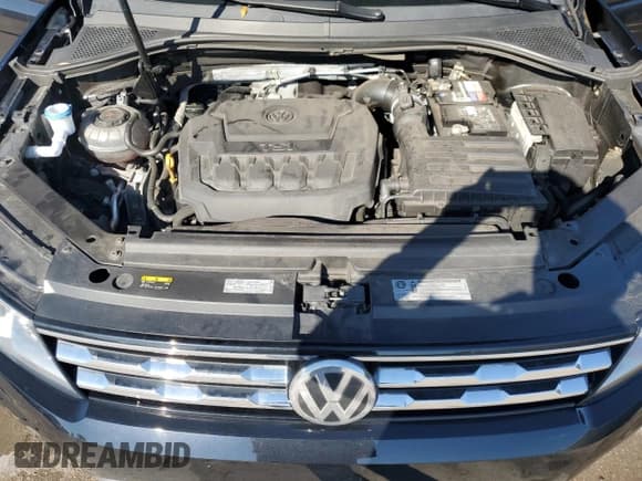 ✅ 2018 Volkswagen Tiguan SEL • VIN: 3VV3B7AX4JM079894 • Lot: 83991705. Listed on Copart with 91,278 mi. Free auction sales archive from the USA and detailed vehicle history report at DreamBid. Image 12.
